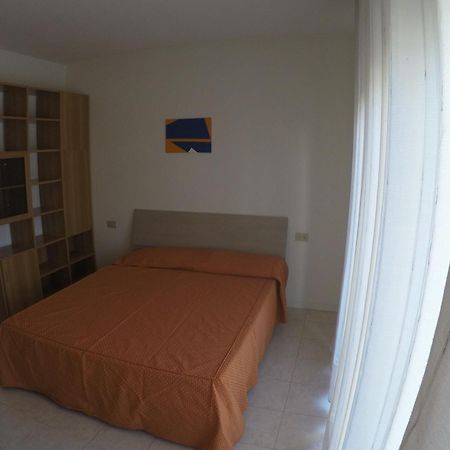 Monolocale Colombo - Agenzia Cocal Apartman Caorle Kültér fotó