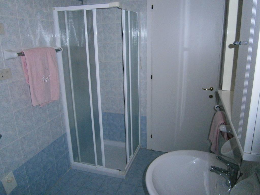 Monolocale Colombo - Agenzia Cocal Apartman Caorle Szoba fotó